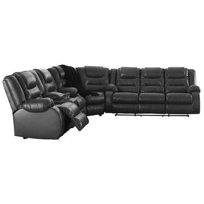 Layout B:  3 Piece Reclining Sectional (114" x 121")