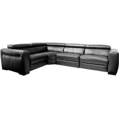 Layout G: Three Piece Sectional 83" x 114" 