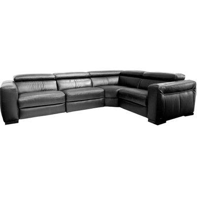 Layout H: Three Piece Sectional 114" x 83" 
